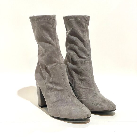 GUESS Women’s Amary Gray Fabric Ankle Bootie 7.5 M Boots with Box - Picture 16 of 16